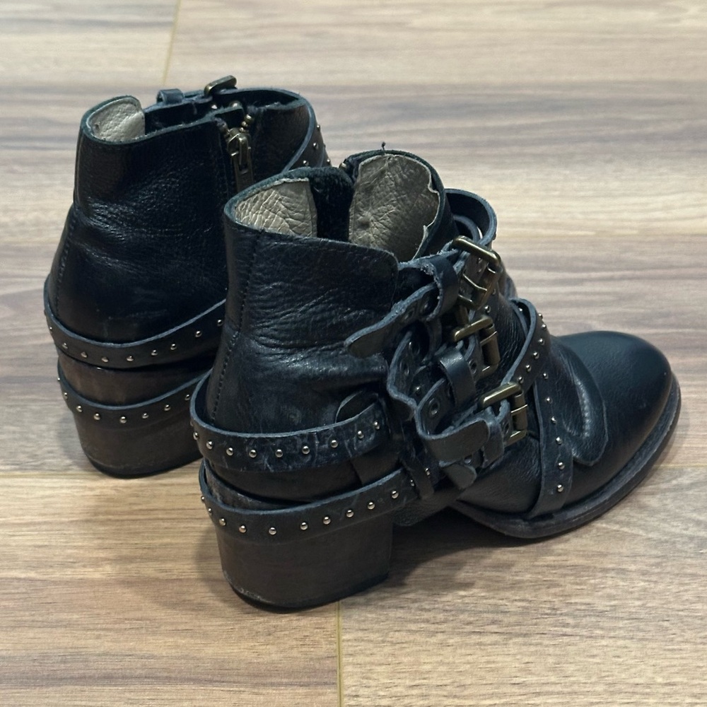 Freebird Caleb Booties in Black Size 6 - Picture 4 of 13